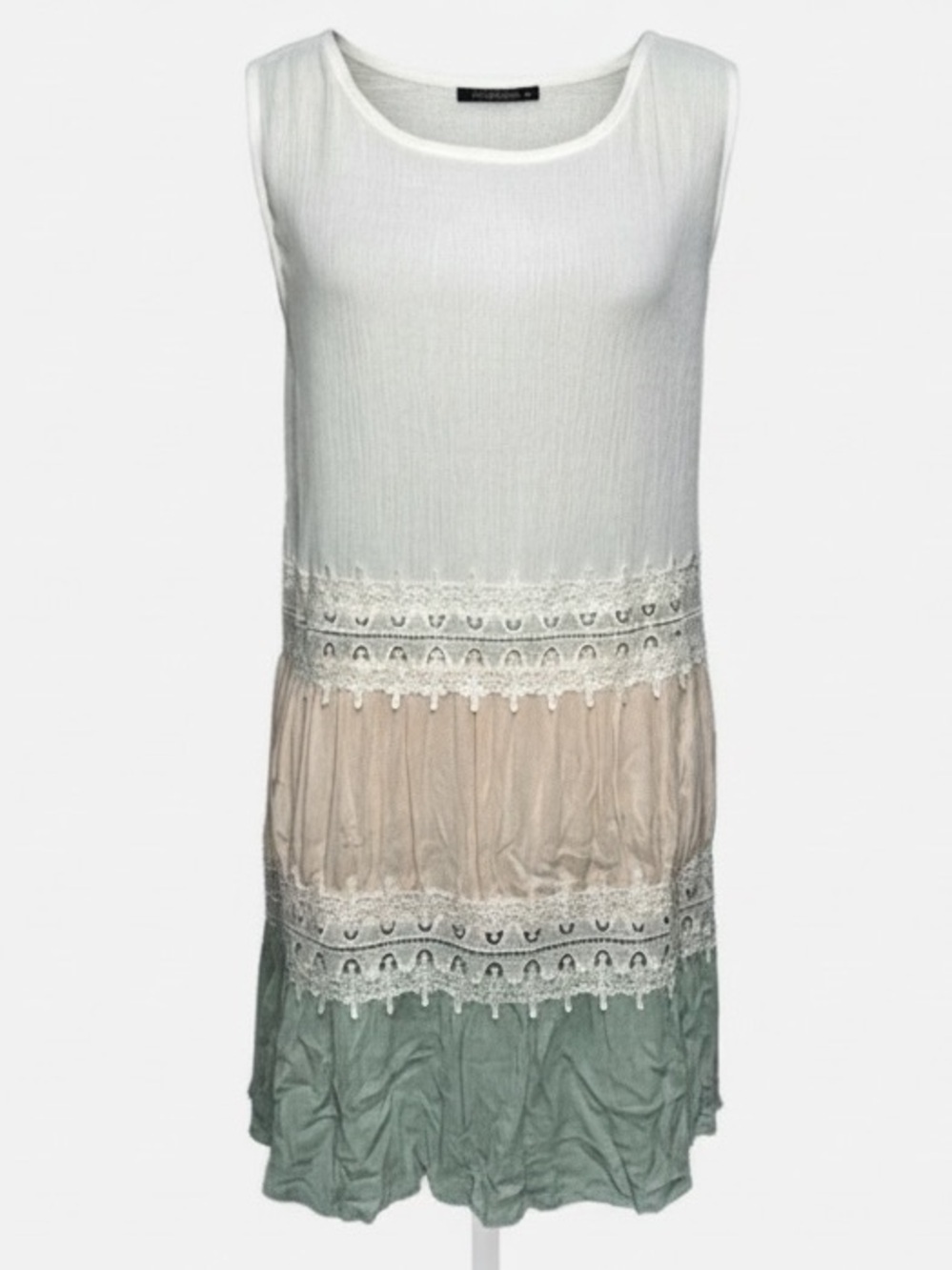 NWT Signature Studio Plus Size Size L Cream Green Peach Lace Tiered Top